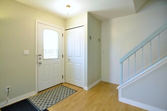 3479 Burbank Dr in Ann Arbor, MI - Building Photo - Building Photo