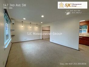 147 3rd Ave SW in Pacific, WA - Building Photo - Building Photo