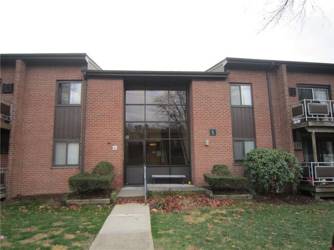 property at 6 Brevoort Dr