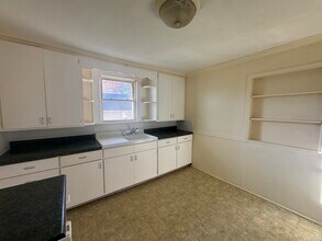 31 Wolcott Ave in Torrington, CT - Building Photo - Building Photo