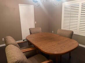 35577 Ruth Ave in Wildomar, CA - Foto de edificio - Building Photo