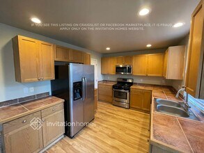 15122 SE 279th Pl in Kent, WA - Foto de edificio - Building Photo