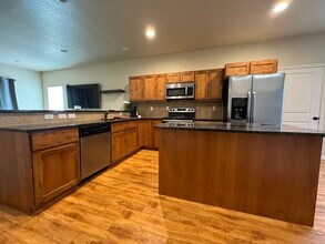 2810 Breton Way in Fort Collins, CO - Building Photo - Building Photo