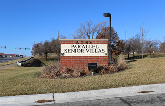 Parallel Senior Villas in Kansas City, KS - Building Photo - Building Photo