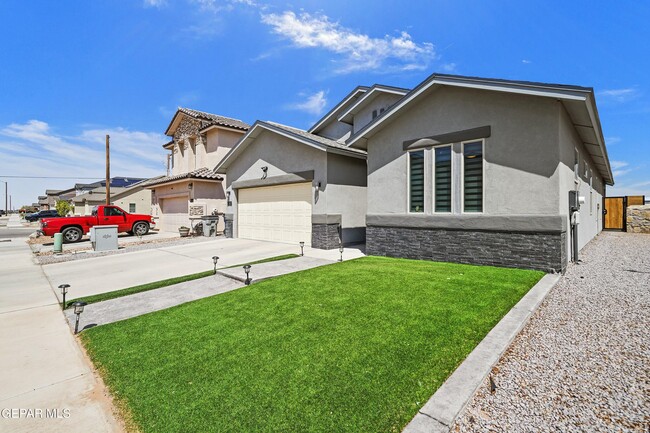 4592 Marisabel Azcarate St in El Paso, TX - Building Photo - Building Photo