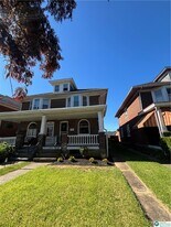 2238 Fairview Ave in Easton, PA - Building Photo