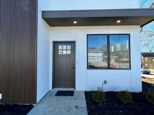 4315 Holly St in Kansas City, MO - Building Photo - Building Photo