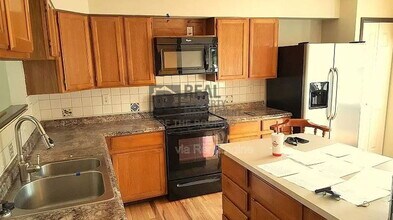 1599 Wellington Ct in Loveland, CO - Building Photo - Building Photo