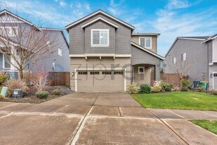 15723 SW Thrush Ln in Beaverton, OR - Building Photo