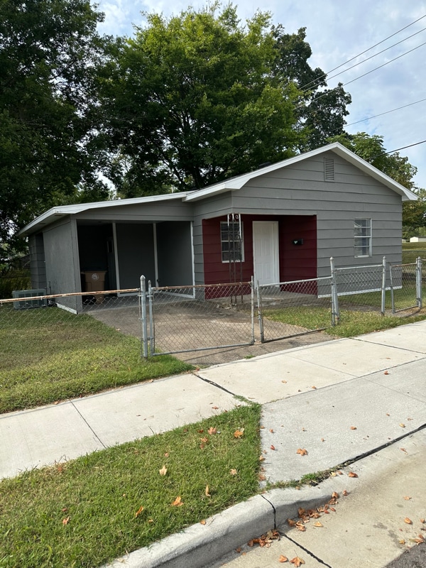property at 717 Jefferson Ave
