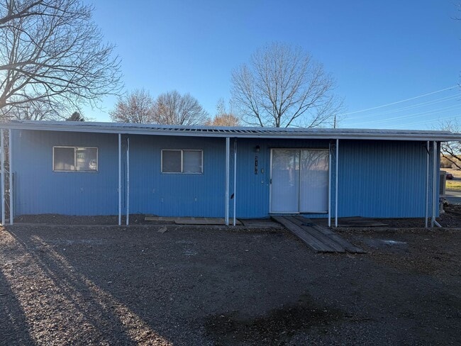 property at 3190 Willow Dr