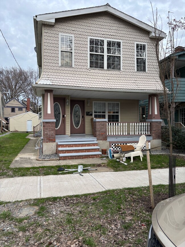 1815 W 47th St, Unit 1