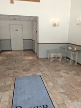 650 S River Rd in Des Plaines, IL - Building Photo - Building Photo