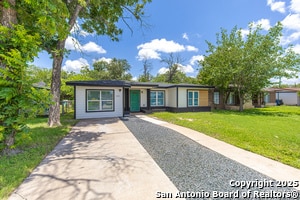 123 Marchmont Ln in San Antonio, TX - Building Photo - Building Photo