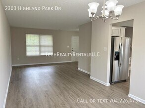 2303 Highland Park Dr in Charlotte, NC - Building Photo - Building Photo