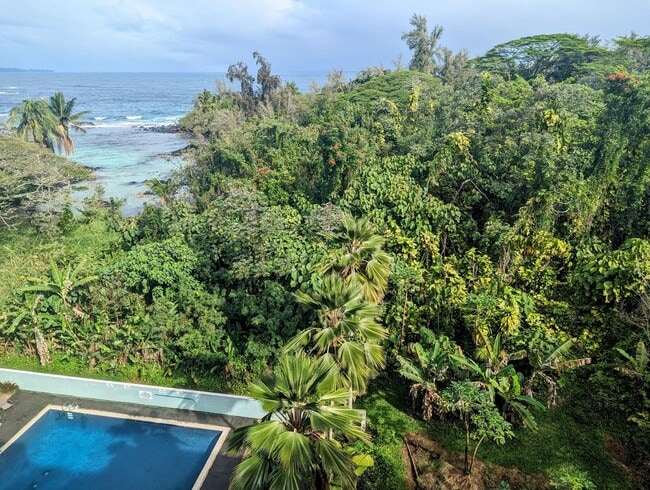 property at 1875 Kalanianaole St
