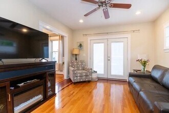 10 A Partridge St in Boston, MA - Building Photo - Building Photo
