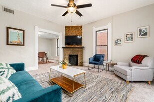 1350 Dennison Ave, Unit Furnished in Columbus, OH - Building Photo