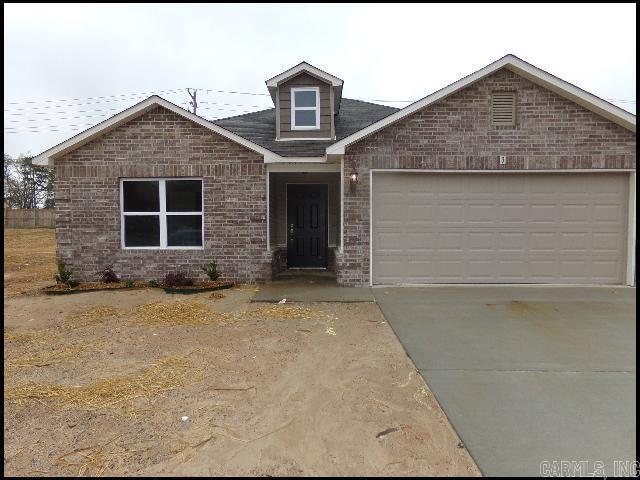 6210 McPherson Rd in Little Rock, AR - Building Photo