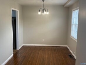 3218 Fairacres Rd SW in Huntsville, AL - Building Photo - Building Photo