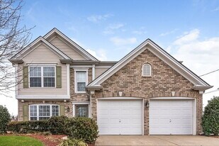 1719 Eagle Trace Dr in Mount Juliet, TN - Building Photo