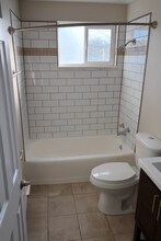 8170 W 13th Ave in Lakewood, CO - Foto de edificio - Building Photo