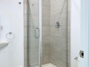 1235 W 37th Pl in Los Angeles, CA - Building Photo - Building Photo