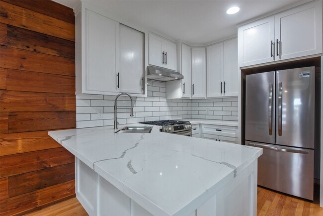 property at 1459 Munger St