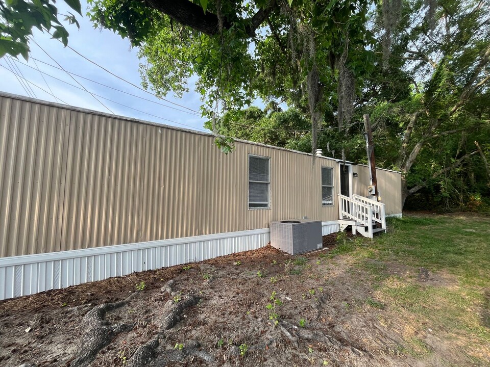 Colony Oaks Homes in Savannah, GA - Building Photo