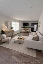 2525 Oakdale Rd in Charlotte, NC - Building Photo - Building Photo