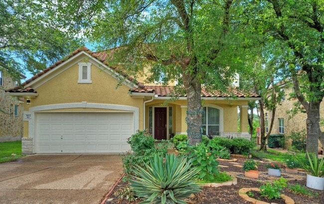 property at 3912 Coopers Hawk Cove