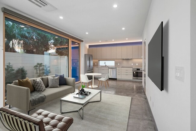 12527 Wagner St in Los Angeles, CA - Building Photo - Building Photo