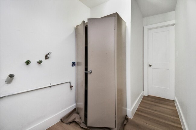 7210 Lumber Jack Dr in Houston, TX - Building Photo - Building Photo