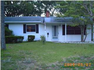 420 Edge Ave in Valparaiso, FL - Building Photo