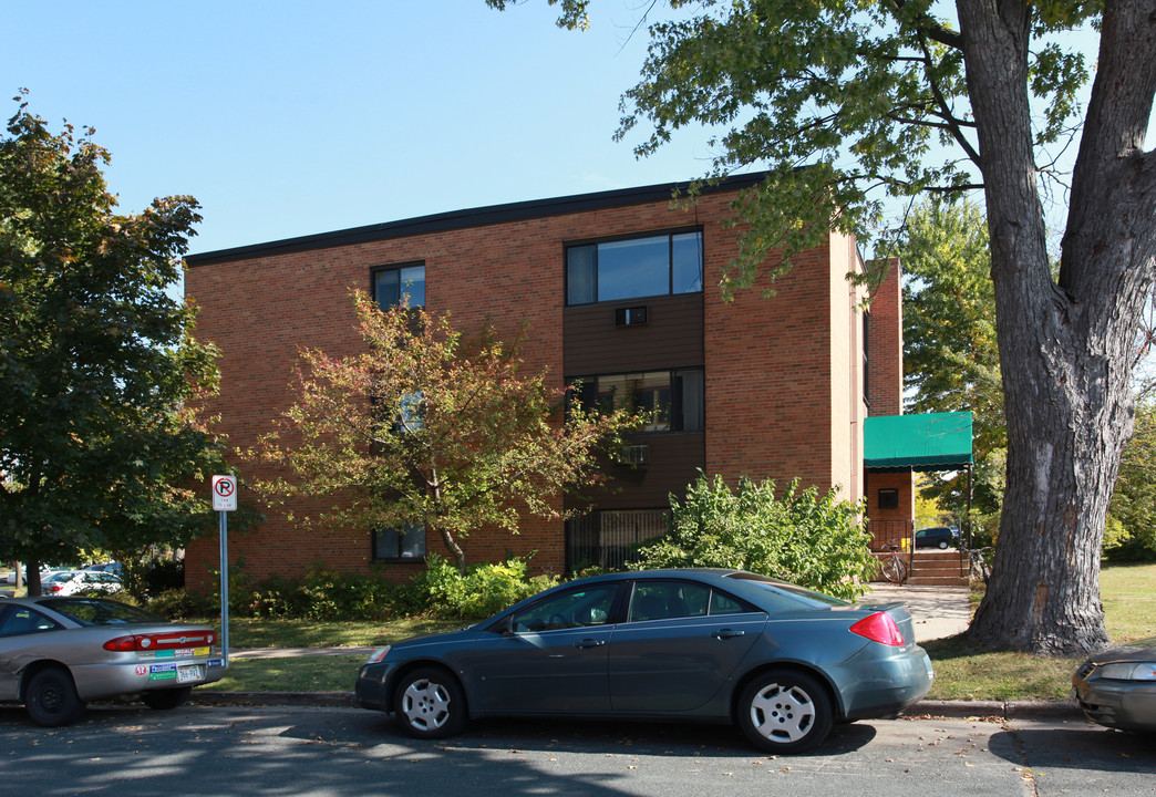 Dominion Apartments in River Falls, WI - Building Photo