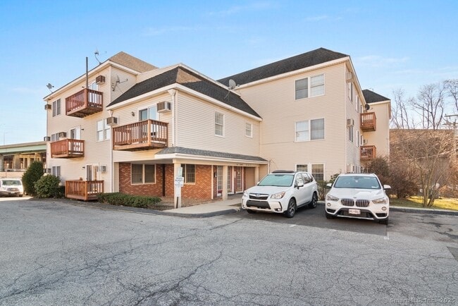 property at 20 Daly St