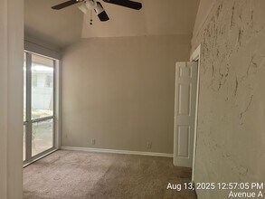 4305 Avenue A in Austin, TX - Foto de edificio - Building Photo