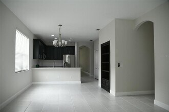 4943 Solimartin Dr in Orlando, FL - Building Photo - Building Photo
