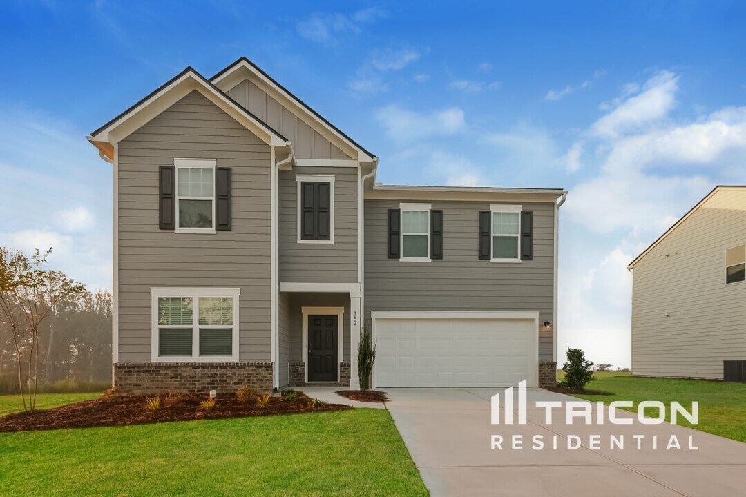 152 Long Dr in Bethlehem, GA - Building Photo