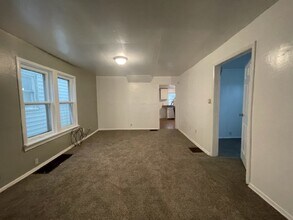 1516 Dunham St in South Bend, IN - Building Photo - Building Photo