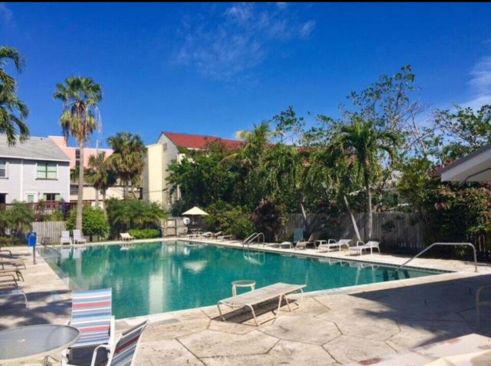 3314 Northside Dr in Key West, FL - Building Photo