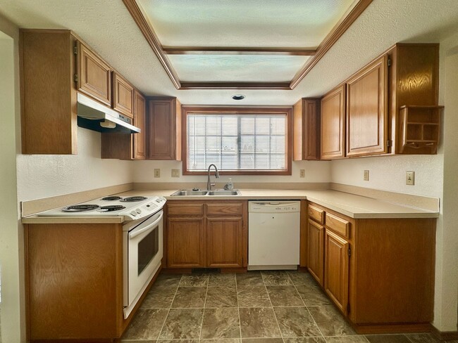 1963 Waymire St NW in Salem, OR - Building Photo - Building Photo