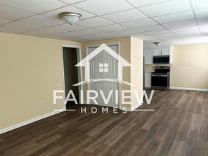150 Loch Ln, Unit 102 in Amherst, VA - Foto de edificio - Building Photo
