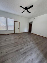 8000 Leaview Dr in Columbus, OH - Building Photo - Building Photo