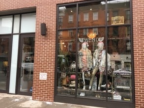 255 Berry St in Brooklyn, NY - Building Photo - Building Photo