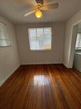 4633 Sunderland Rd in Jacksonville, FL - Building Photo - Building Photo