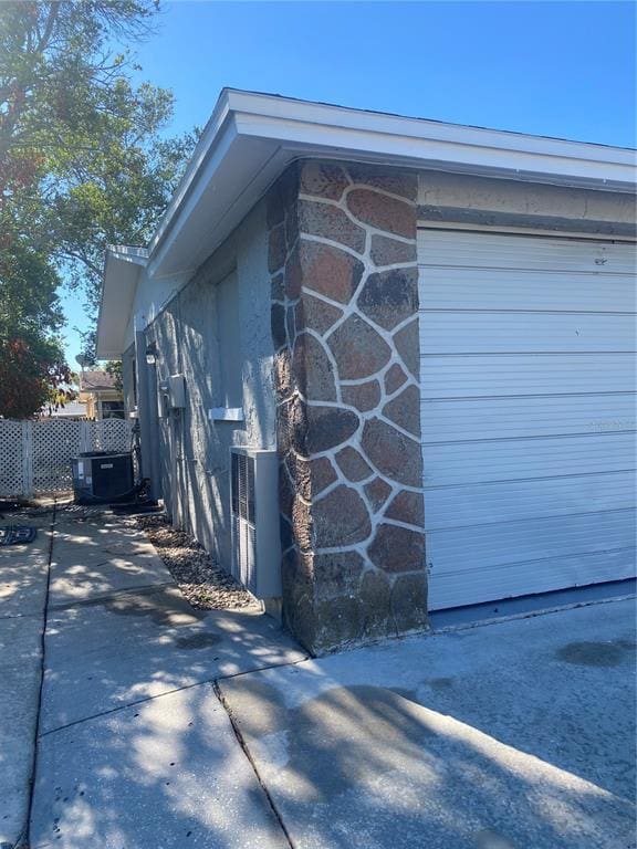 7540 Venice Dr in Port Richey, FL - Building Photo - Building Photo