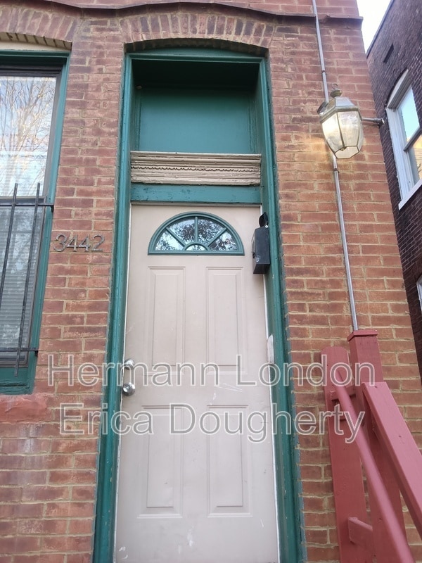 property at 3442 S Jefferson Ave
