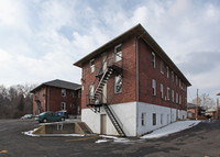 421 Ohio Ave in Clairton, PA - Building Photo - Building Photo