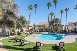 Talésai Apartments in Las Vegas, NV - Building Photo